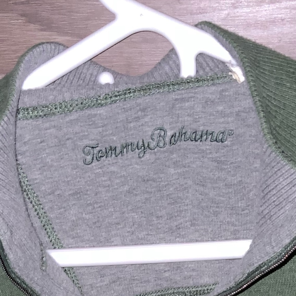 Tommy Bahama ~ Green 1/2 zip collared sweater / sweatshirt - Picture 7 of 10